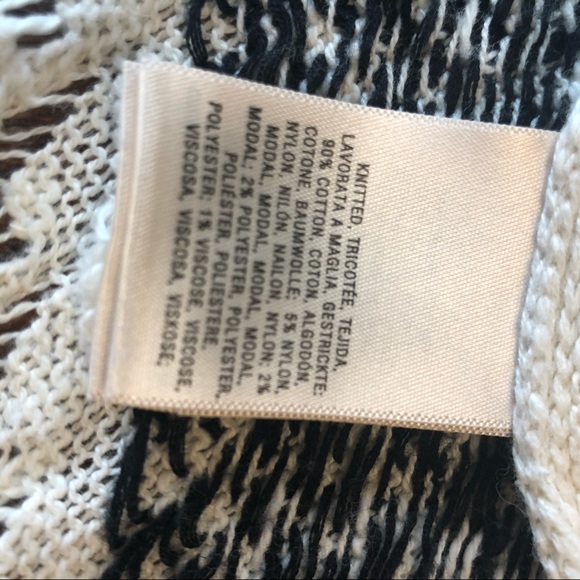 Anthro Sleeping on Snow Risen Sun crochet dress XS - Picture 13 of 13